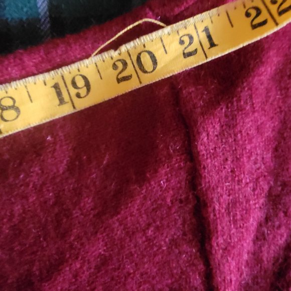 FILORO Cashmere V-Neck Sweater, Merlot, Size XS, NWT - Picture 15 of 16